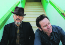 GRANT LEE PHILLIPS + HOWE GELB – Le Romandie, Lausanne – 31 mars 2015