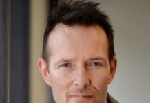 Scott Weiland, l’ex chanteur des Stone Temple Pilots, est décédé