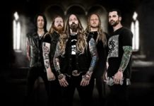 DEVILDRIVER – PIED AU PLANCHER