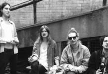 Le groupe FEWS en ouverture du concert des Pixies à Montreux