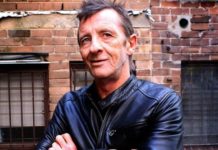 PHIL RUDD ancien batteur de AC/DC en tournée avec son nouveau groupe pour le nouvel album!