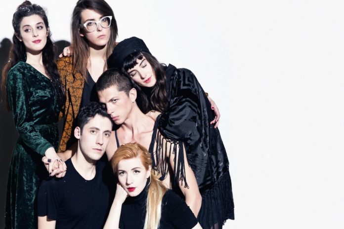 preview_austra