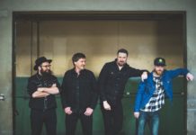 Le groupe suisse SLAM & HOWIE AND THE RESERVE MEN dévoilera bientôt son nouvel album ‘Firewater’ !