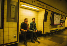 JOHN – A deux, c’est mieux