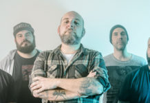 COLOSSUS FALL – Le colosse chute… pour mieux percuter !