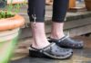 Nouvelle tendance : les « Goth Crocs »