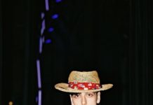 Hubert Lenoir et Musique Chienne en concert à L’Amalgame d’Yverdon-Les-Bains