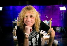 Steven Adler : hospitalisé après s’être poignardé lui-même
