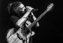 MARK KELLY – Revient de plus belle