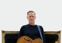 BRYAN ADAMS – Arena Genève (4.2) et Hallenstadion Zurich (5.2)