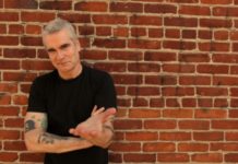 HENRY ROLLINS – Sur scène à Zurich et Fribourg en 2023