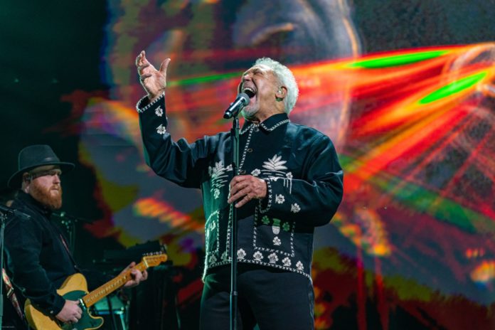 TomJones_Image_600dpi