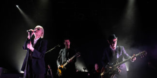 HOOVERPHONIC + WALDSKIN – L’Usine PTR, Genève – 22 mars 2024