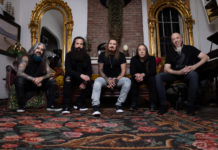 DREAM THEATER – Les day-off se passent à l’hôtel