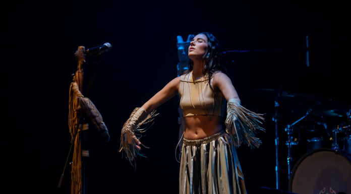 SOUTENEZ LA RELÈVE, CRÉEZ L’HISTOIRE.