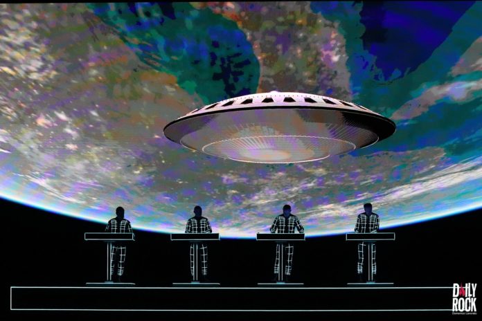 Kraftwerk - 17-12-2025 - Berne, Festhalle (c) Domenico Lavorato (17)