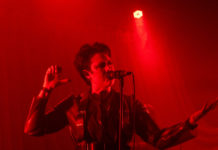 Pain Magazine + ErreurJean – Fri-Son, 4 avril 2026 Louisahhh chanteuse de Pain Magazine en concert le 4 avril à Fri-Son, Fribourg, Suisse